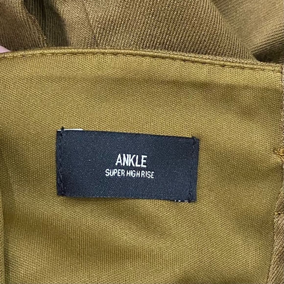 EXPRESS Dark Khaki Super High Rise Linen-Blend Paperbag Ankle Pant Size M - Picture 12 of 13